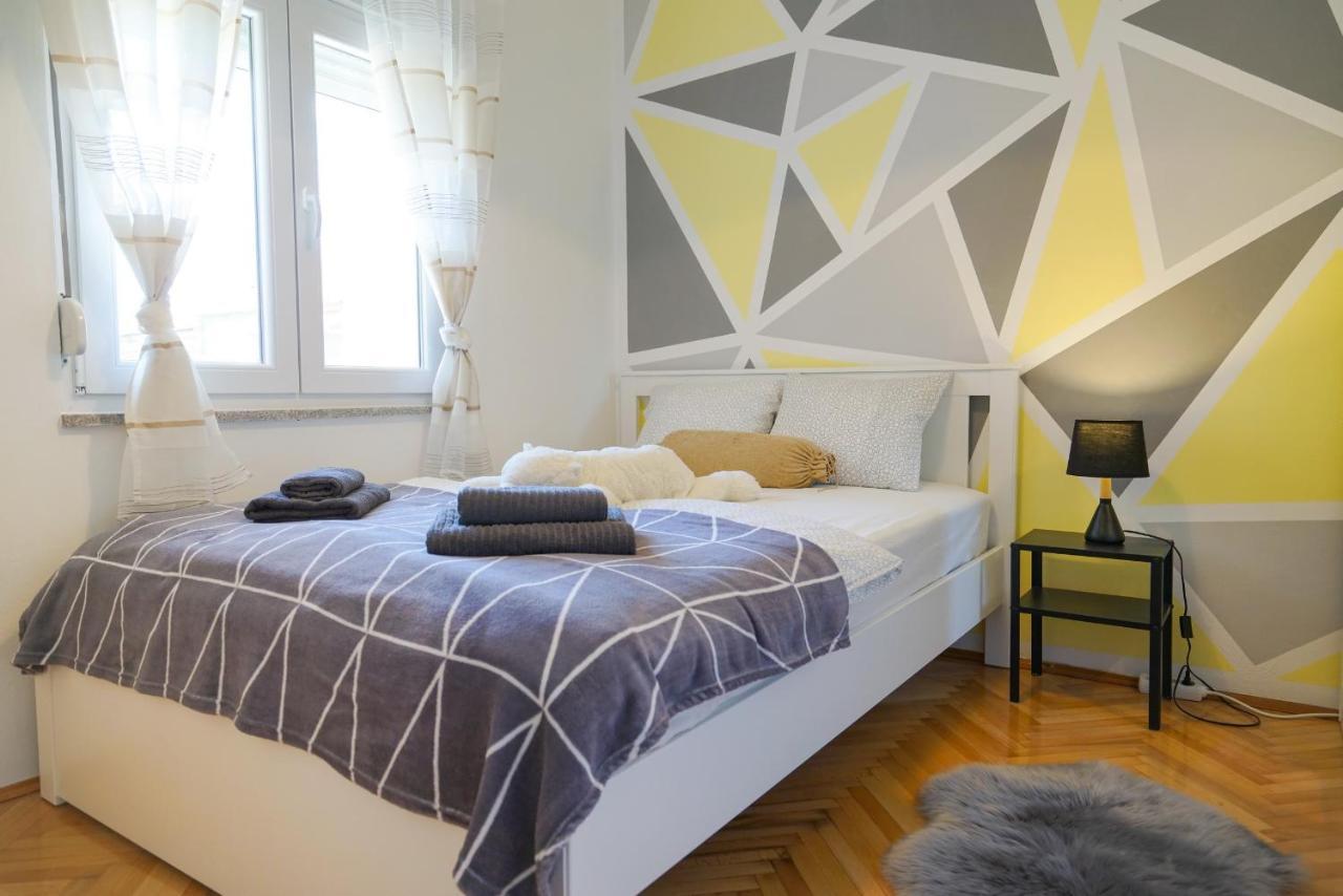 Apartment Jardin With Free Cowered Parking Zadar Exterior photo